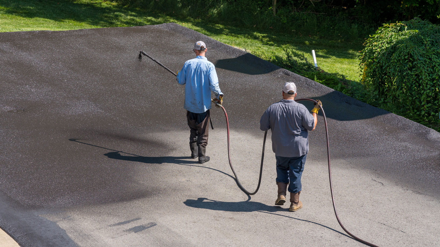 Company that does sealcoating for paved parking areas
